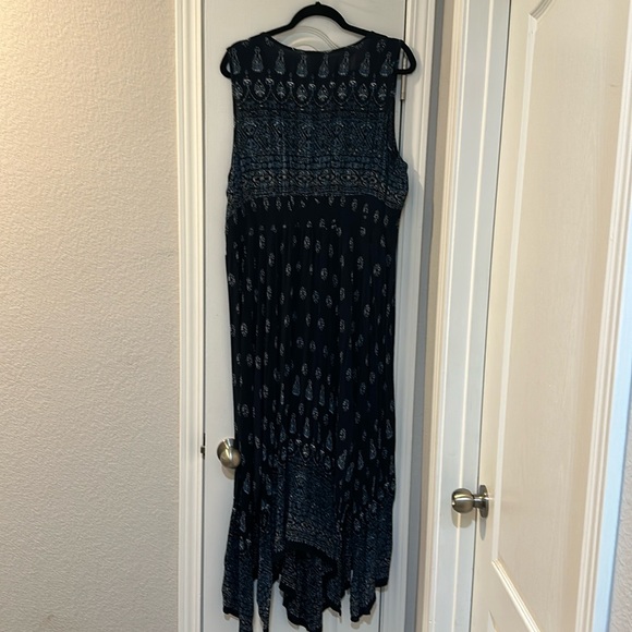 Navy sleeveless dress - Picture 3 of 3